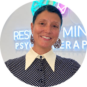 Melissa Carlin bio